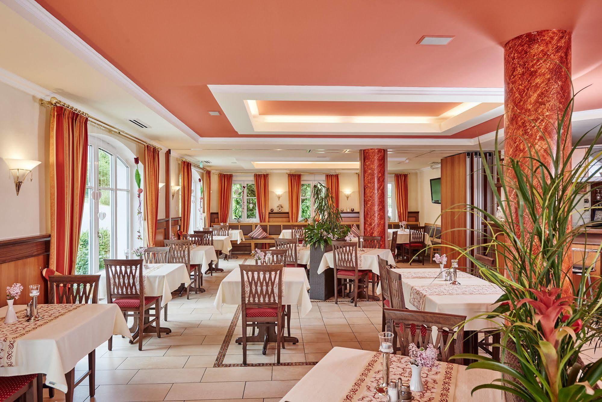 Akzent Hotel Bayerwald-Residenz Neukirchen  Exterior foto